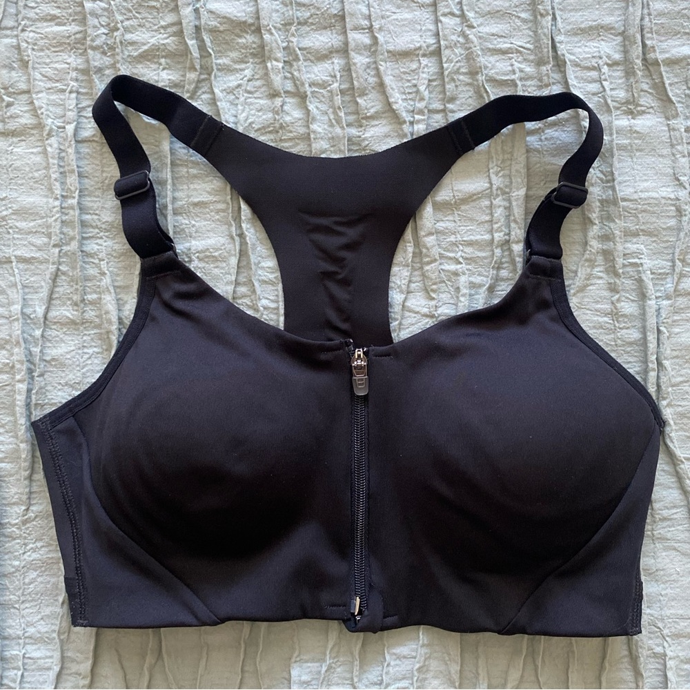 Black Zip-up Sports Bra